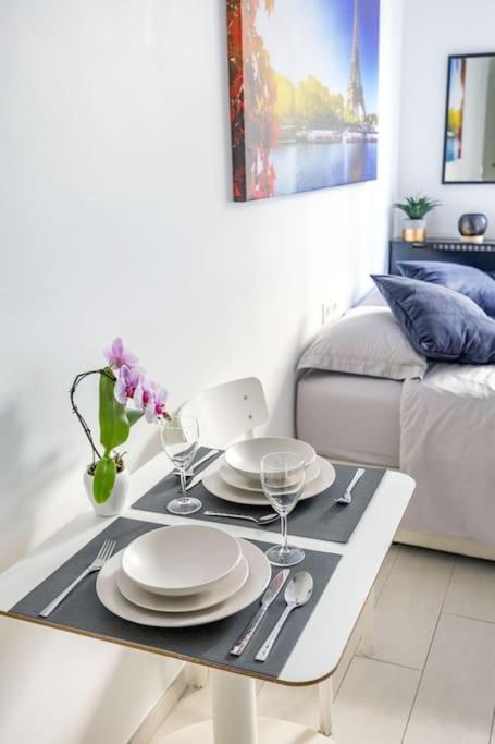 Cozy Studio Near The Eiffel Tower Paris Luaran gambar
