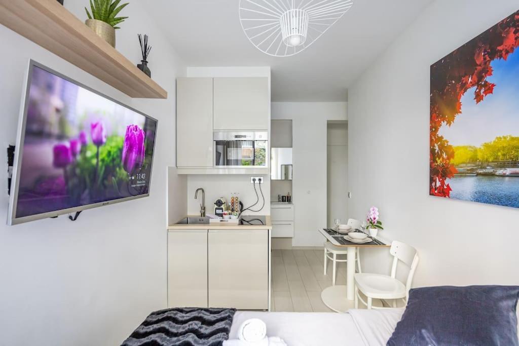 Cozy Studio Near The Eiffel Tower Paris Luaran gambar